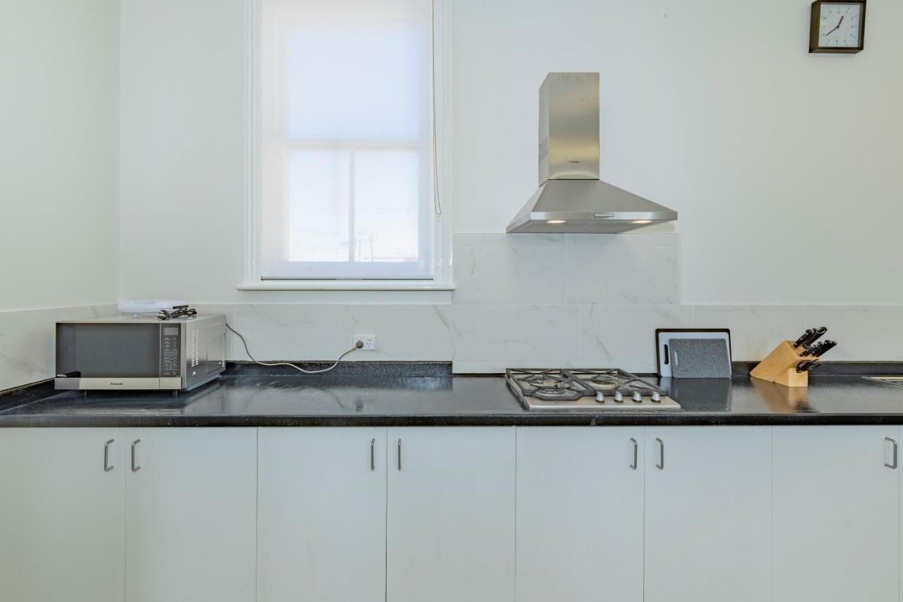 4 Bedroom House - Hobart Cbd - Free Parking - Free Wifi ภายนอก รูปภาพ
